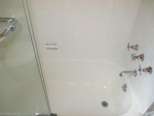 4051 Wakefield Road Berkley, MI 48072 - Photo 21 of 41