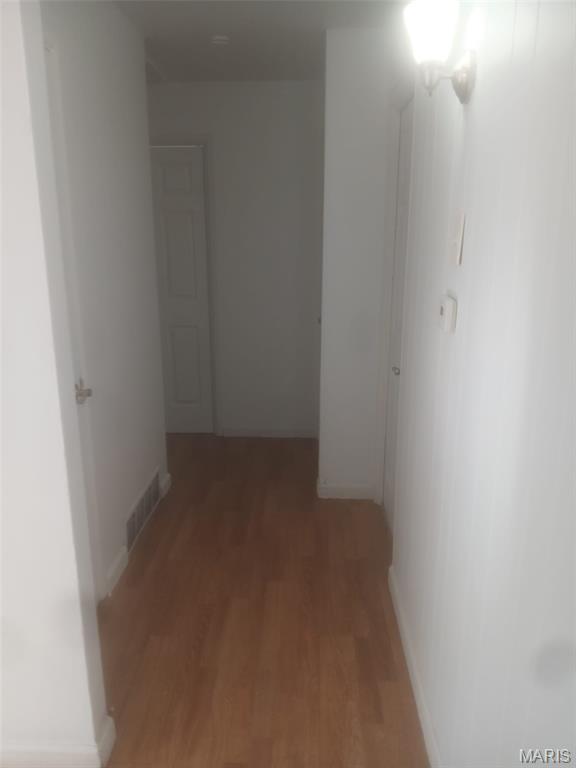 1157 Scott Street St. Louis, MO 63138 - Photo 7 of 10