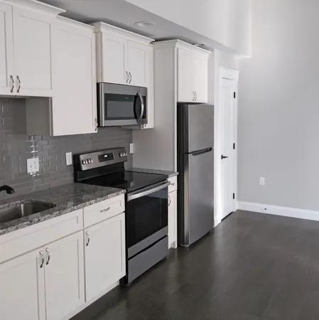 $1,850 | 45 Summer Street, Unit 409, Leominster, MA 01453