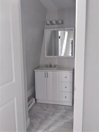 $1,850 | 45 Summer Street, Unit 409, Leominster, MA 01453