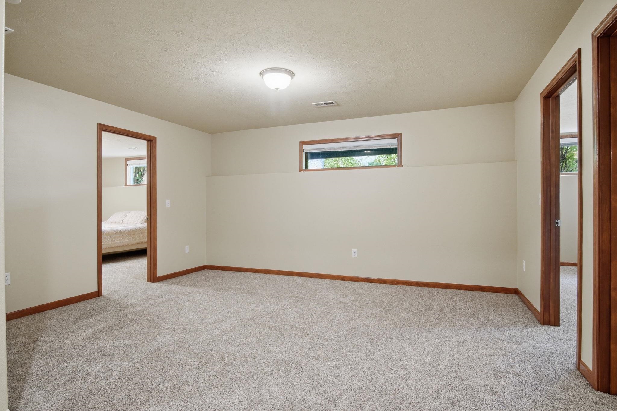 703 East Golden Road Spokane, WA 99208 - Photo 34 of 50