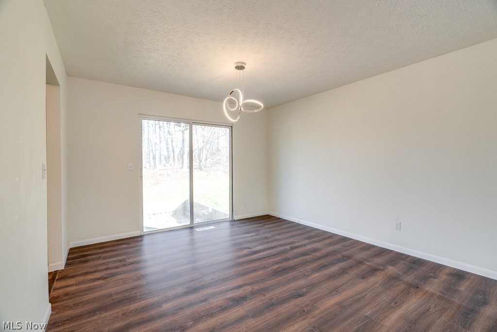 19311 Marvin Road Cleveland, OH 44128 - Photo 9 of 31 Gallery Image 9