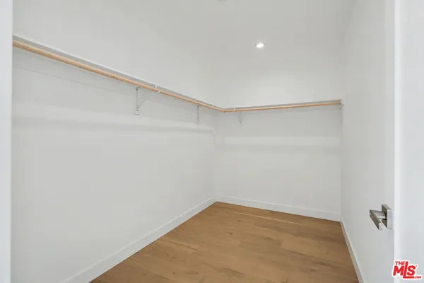 $8,900 | 7832 Croydon Avenue, Los Angeles, CA 90045
