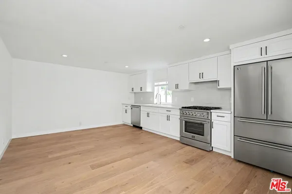 $8,900 | 7832 Croydon Avenue, Los Angeles, CA 90045