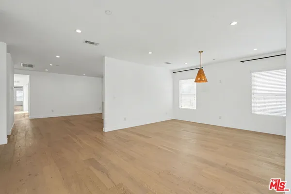 $8,900 | 7832 Croydon Avenue, Los Angeles, CA 90045