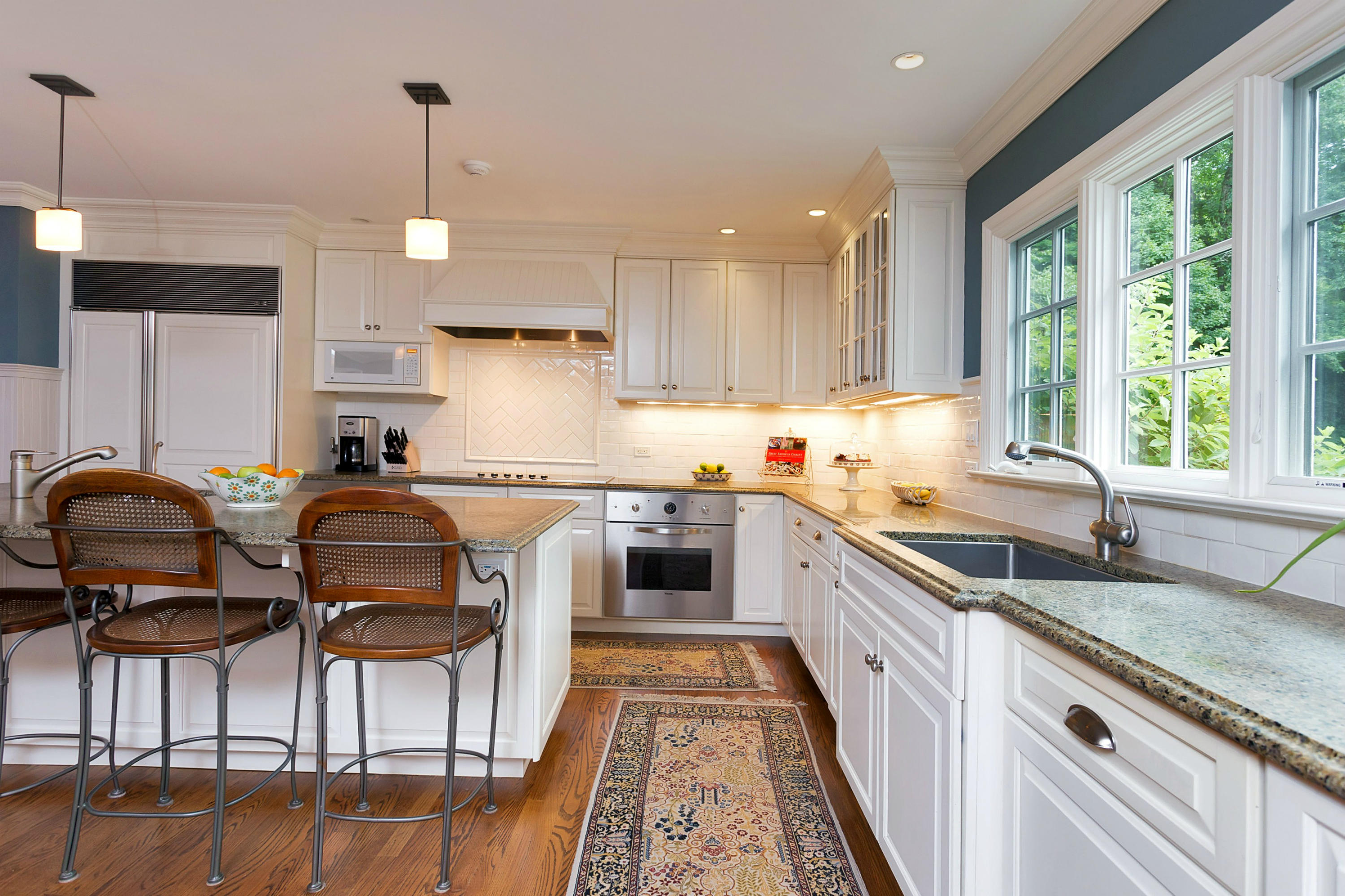 587 Silvermine Road New Canaan, CT 06840 - Photo 8 of 25 8