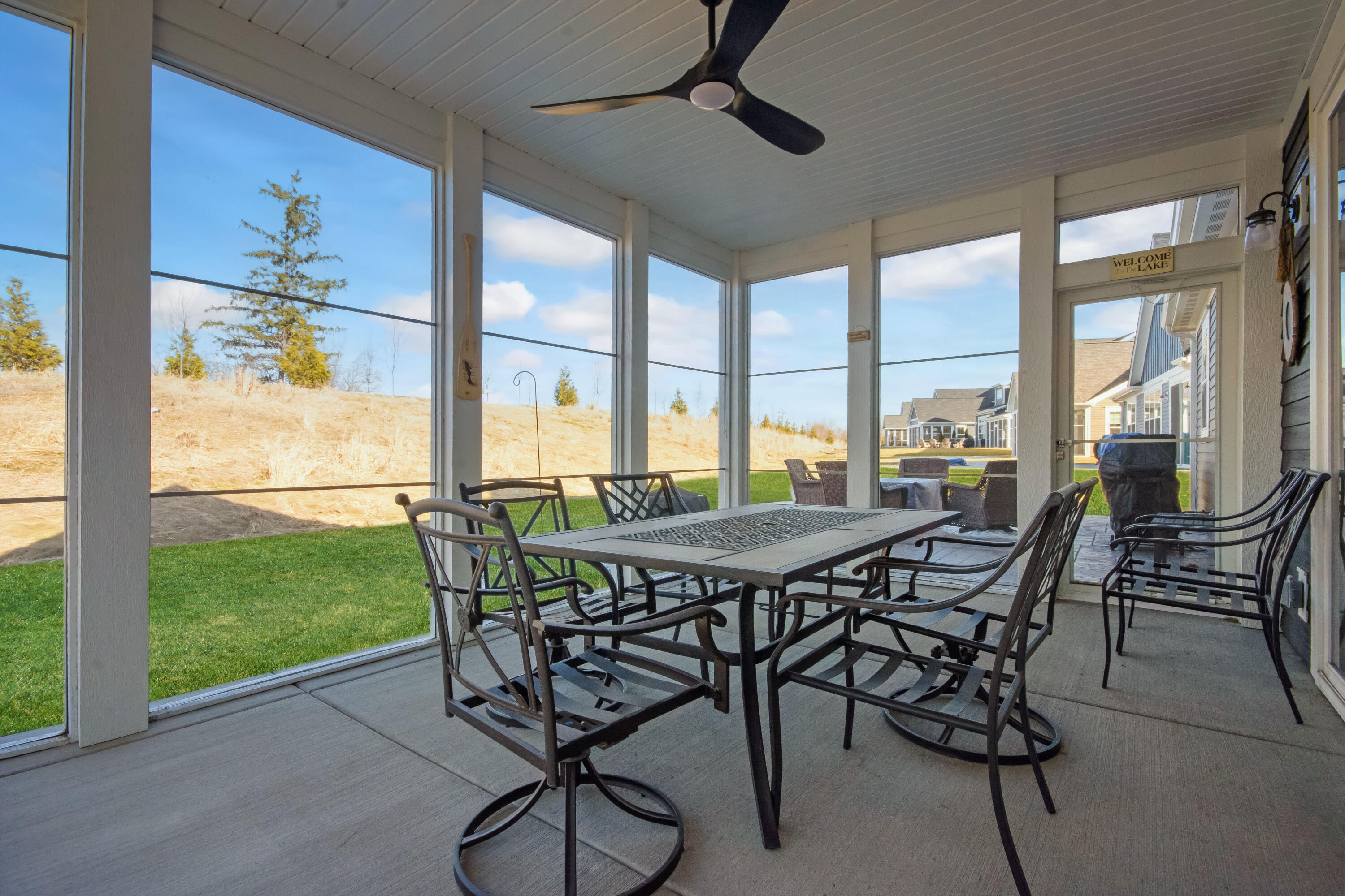 2631 Mooring Court Delavan, WI 53115 - Photo 28 of 37 Screened Porch