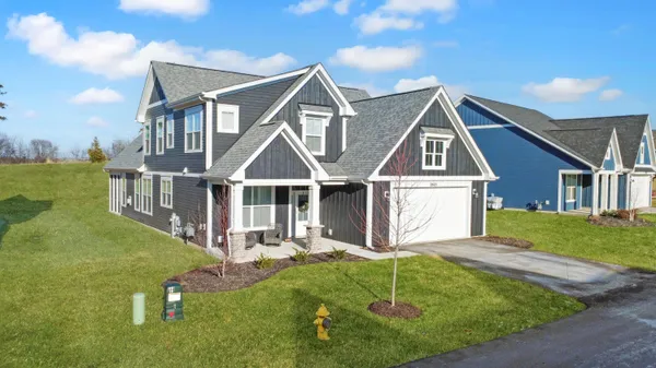 $1,095,000 | 2631 Mooring Court, Delavan, WI 53115