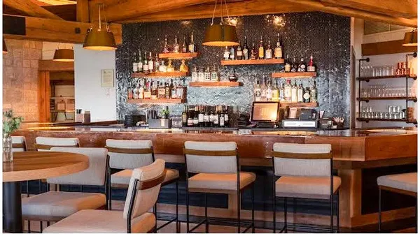 $1,095,000 | 2631 Mooring Court, Delavan, WI 53115