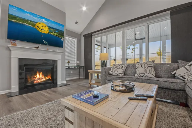 $1,150,000 | 2631 Mooring Court, Delavan, WI 53115