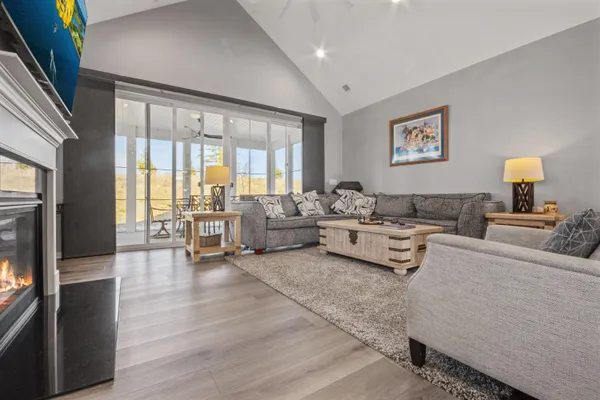 $1,150,000 | 2631 Mooring Court, Delavan, WI 53115