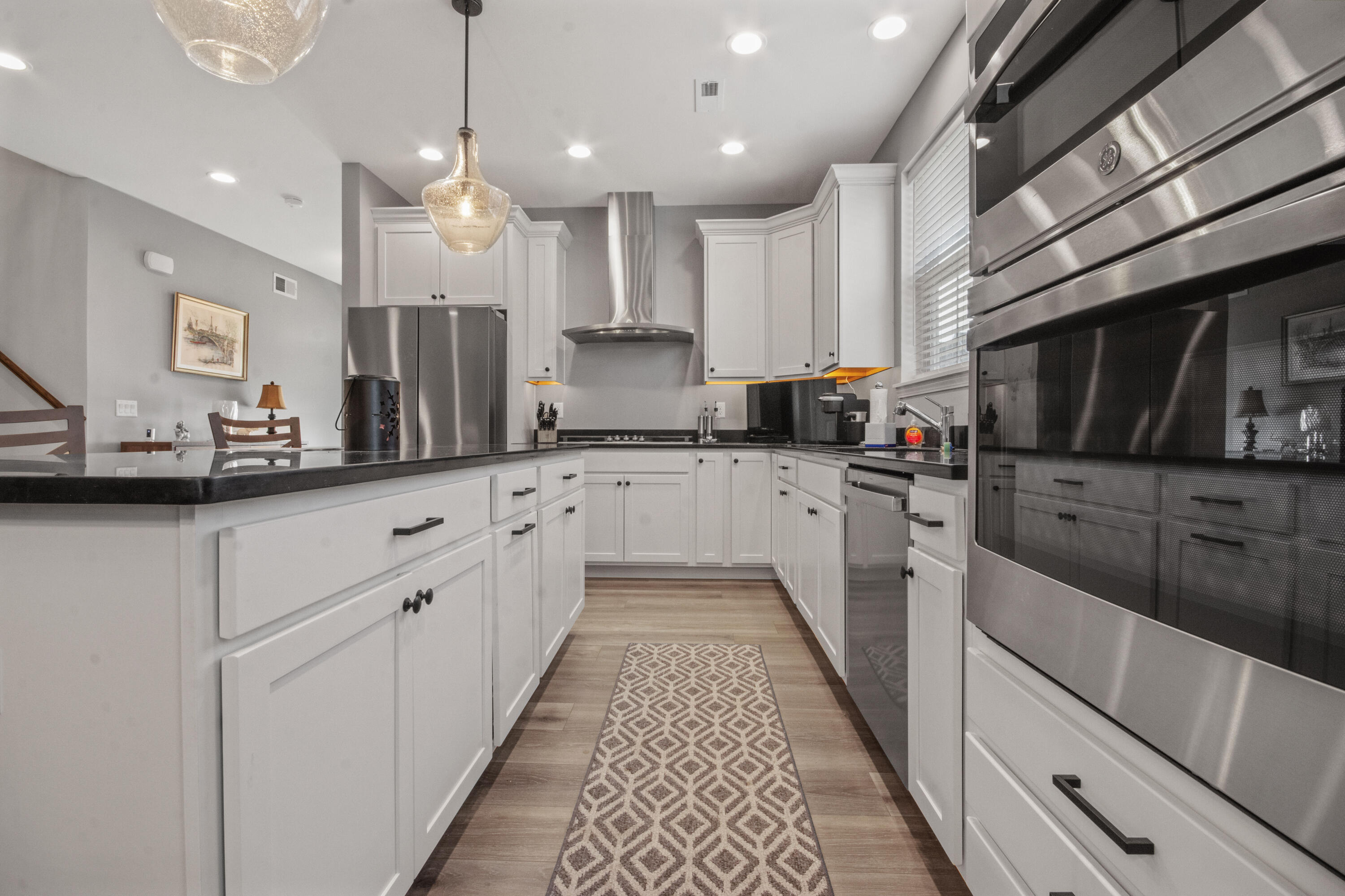 2631 Mooring Court Delavan, WI 53115 - Photo 7 of 37 Kitchen