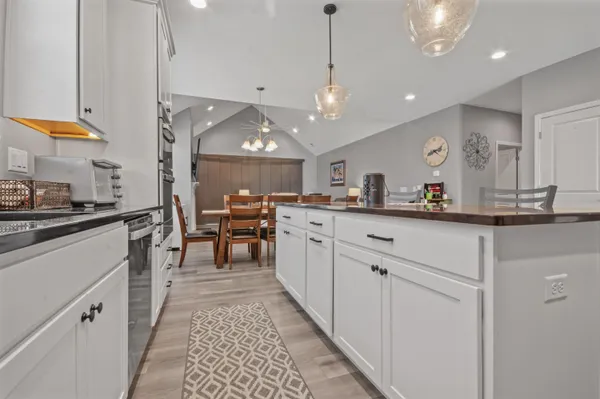 $1,150,000 | 2631 Mooring Court, Delavan, WI 53115