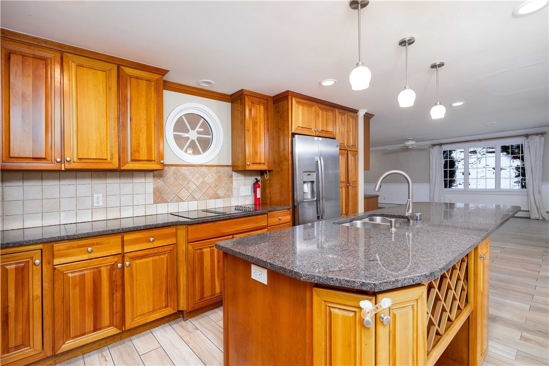 710 Pound Hill Road North Smithfield, RI 02896 - Photo 12 of 50