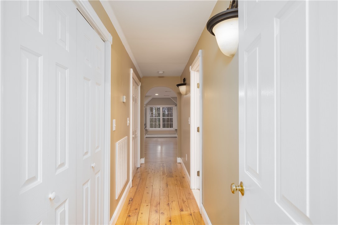 710 Pound Hill Road North Smithfield, RI 02896 - Photo 18 of 50