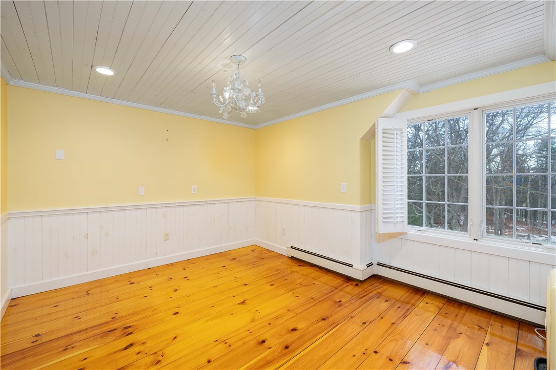 710 Pound Hill Road North Smithfield, RI 02896 - Photo 26 of 50