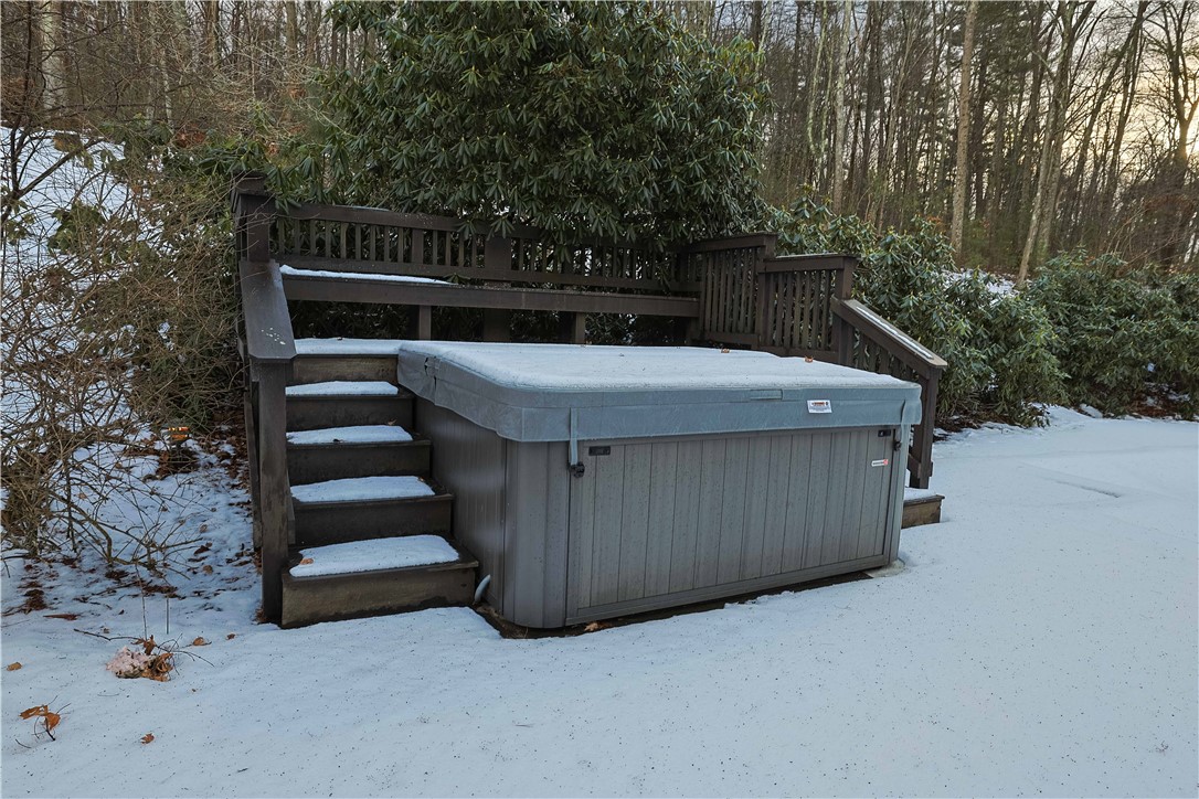 710 Pound Hill Road North Smithfield, RI 02896 - Photo 35 of 50