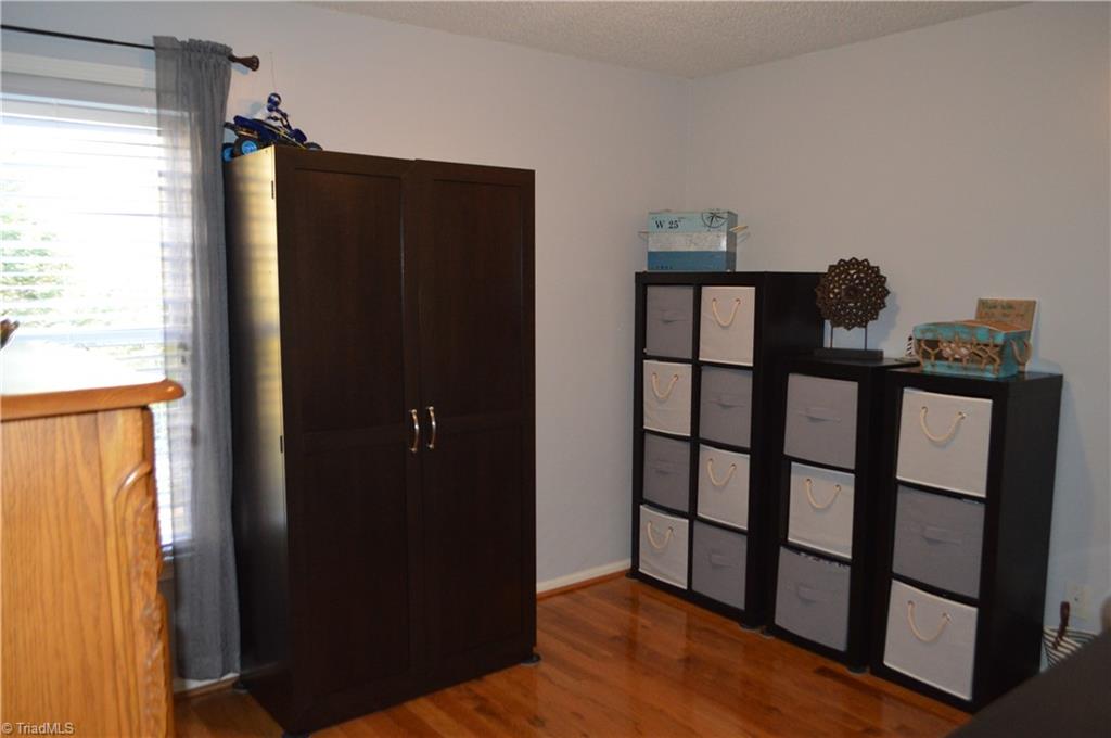 946 Quaker Road Mount Airy, NC 27030 - Photo 13 of 24 Gallery Image 13