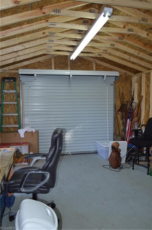 946 Quaker Road Mount Airy, NC 27030 - Photo 20 of 24 Gallery Image 20