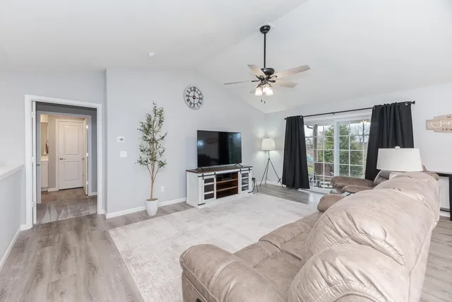 $299,900 | 231 Eugene Drive, Normal, IL 61761