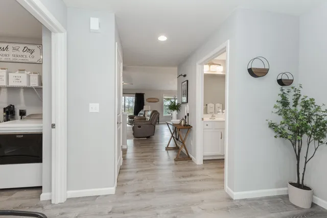 $299,900 | 231 Eugene Drive, Normal, IL 61761