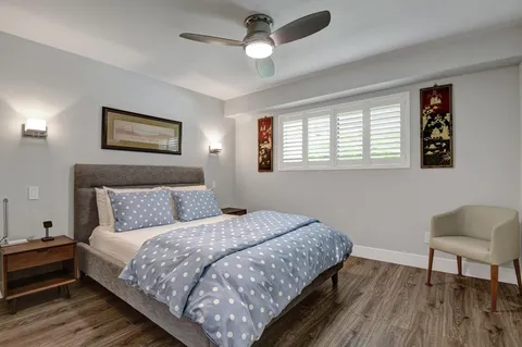 $345,000 | 255 South Avenida Caballeros, Unit 320, Palm Springs, CA 92262