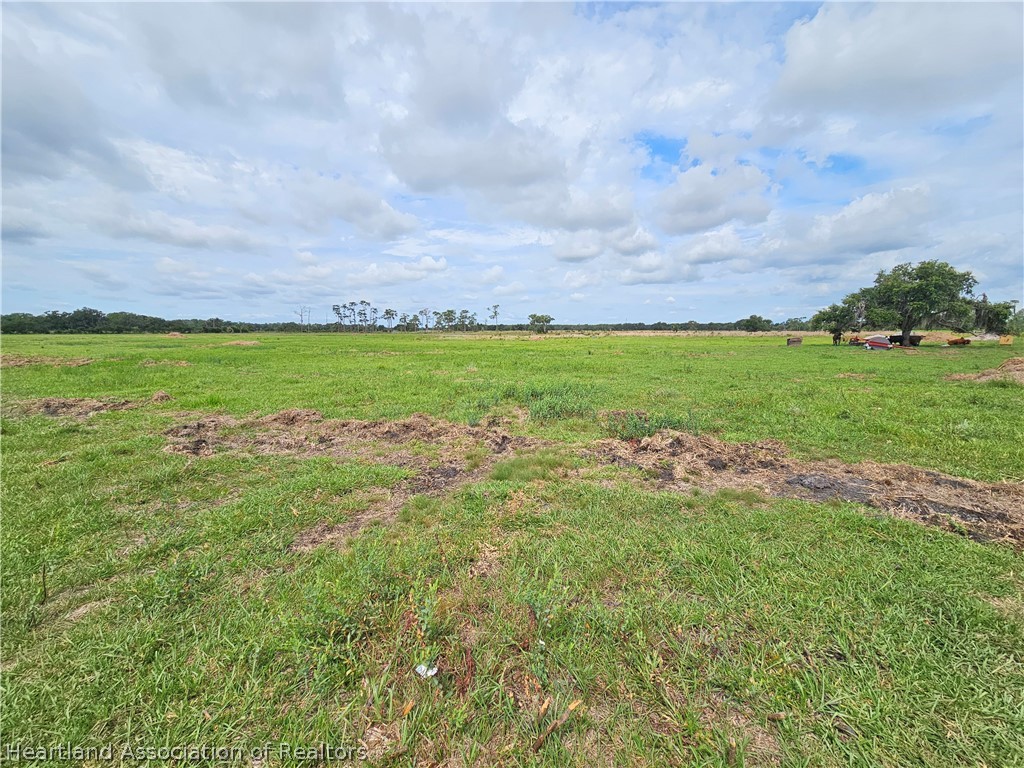 1013 Cattle Ranch Road Venus, FL 33960 - Photo 3 of 7