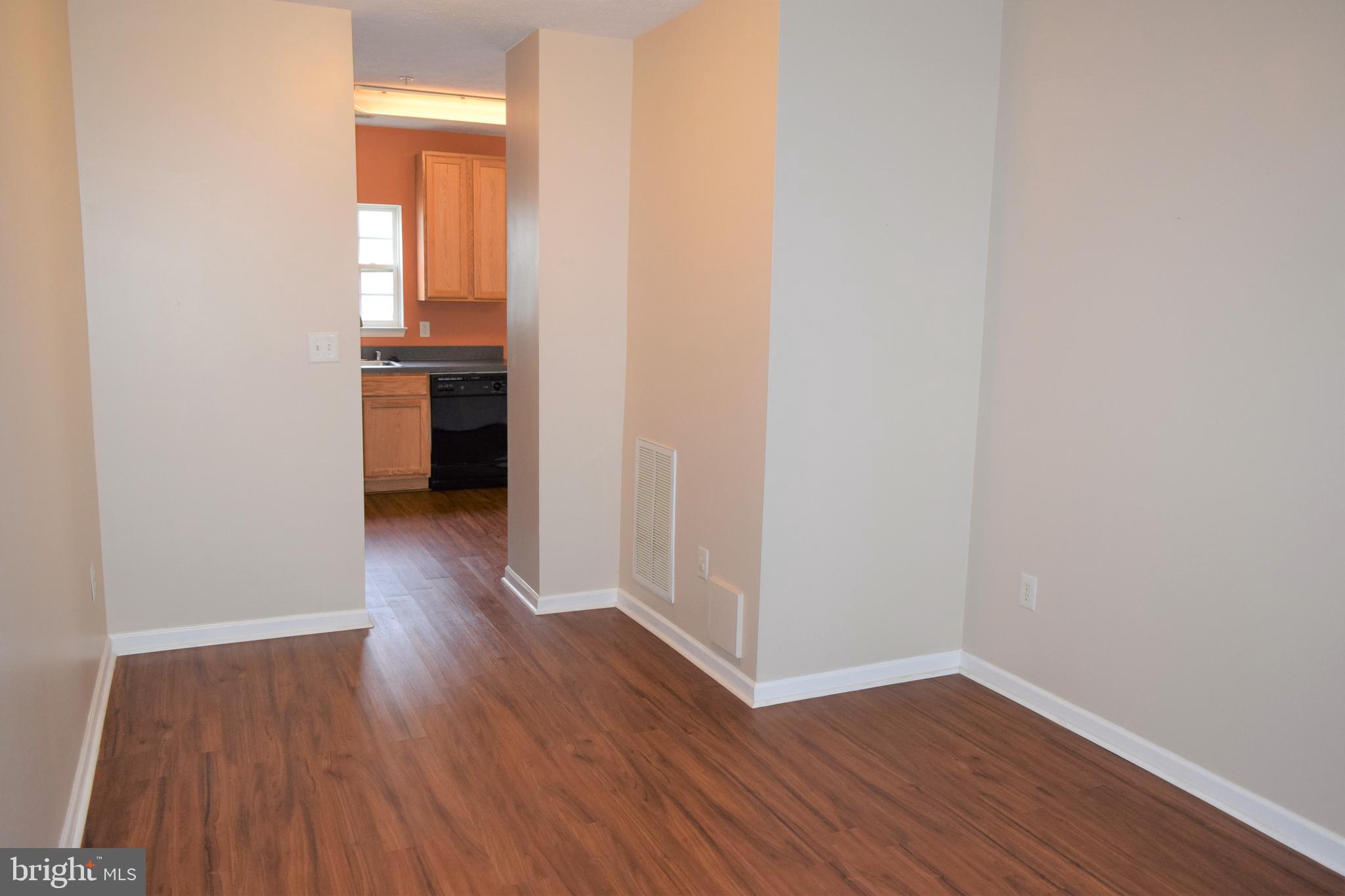 741 Heather Stone Loop, Unit 55 Glen Burnie, MD 21061 - Photo 6 of 26 Dining Room