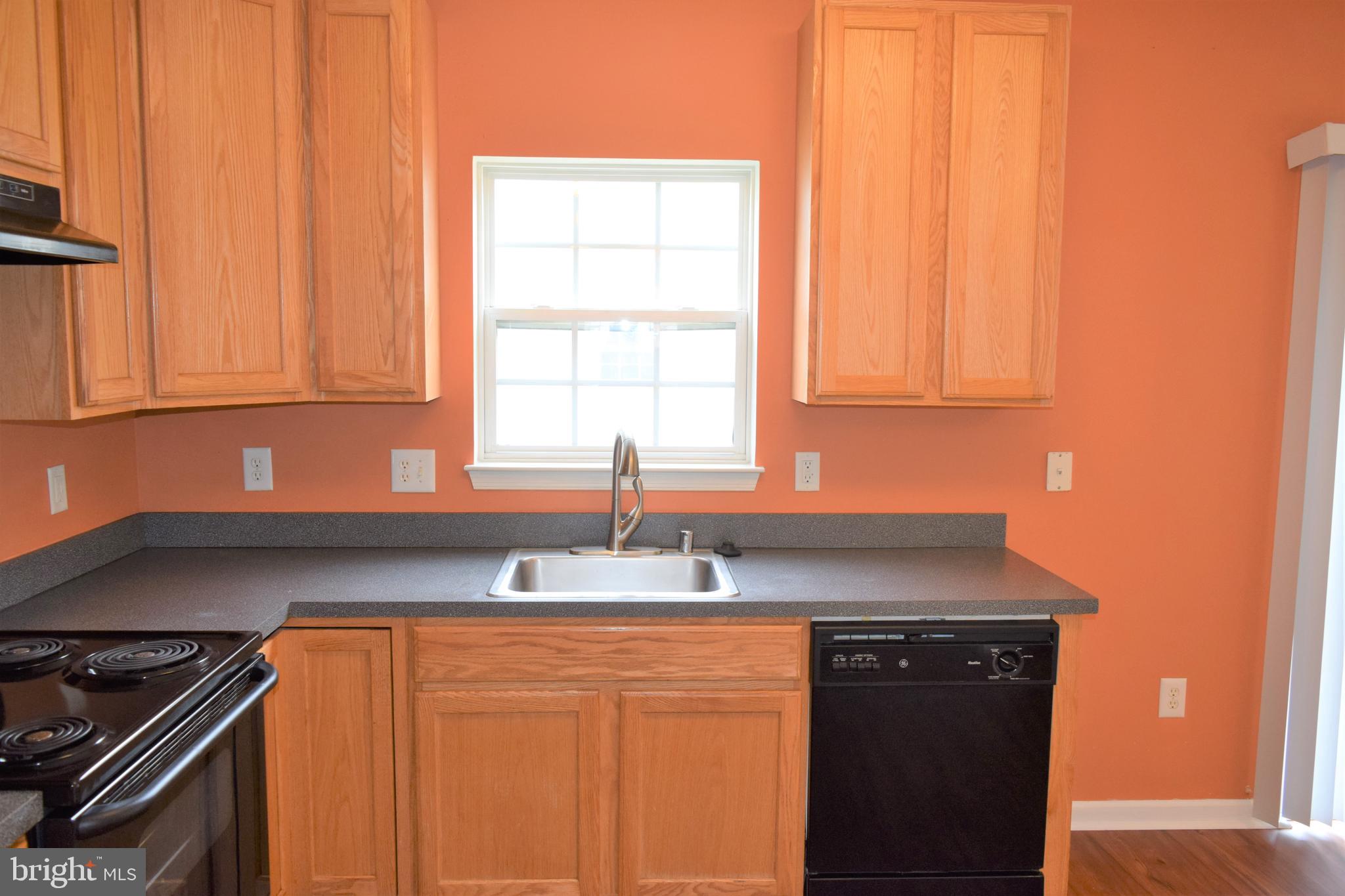 741 Heather Stone Loop, Unit 55 Glen Burnie, MD 21061 - Photo 10 of 26 Kitchen
