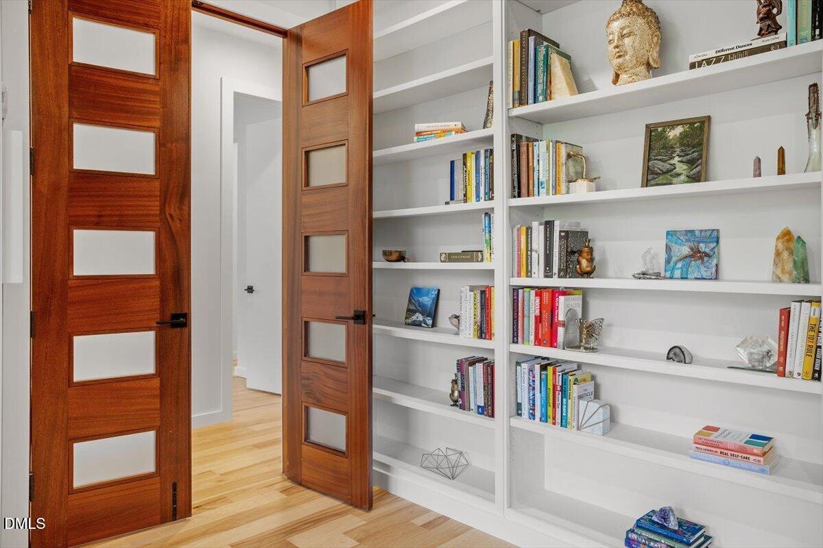 1410 Duplin Road Raleigh, NC 27607 - Photo 8 of 54 Built in Shelving