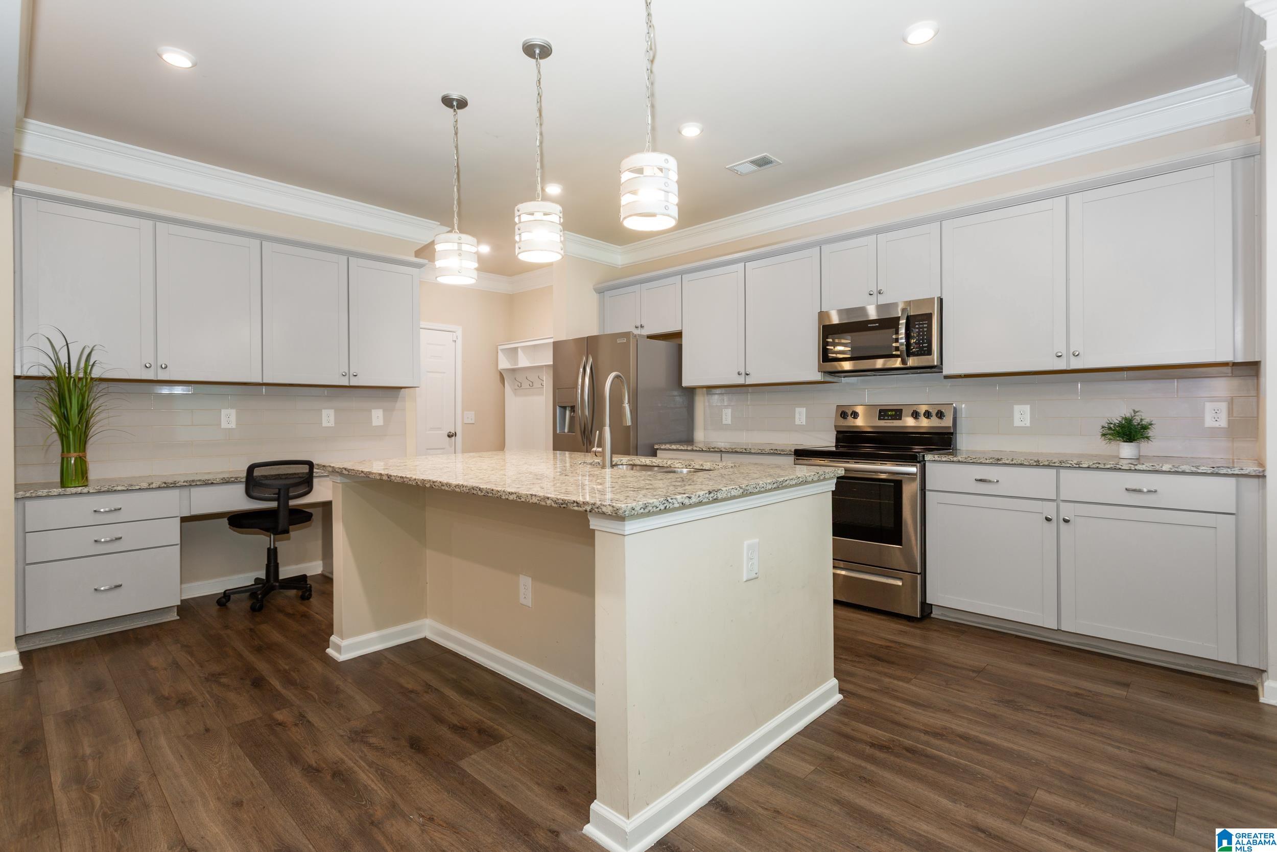 34 Dabbs Road Oxford, AL 36203 - Photo 4 of 37