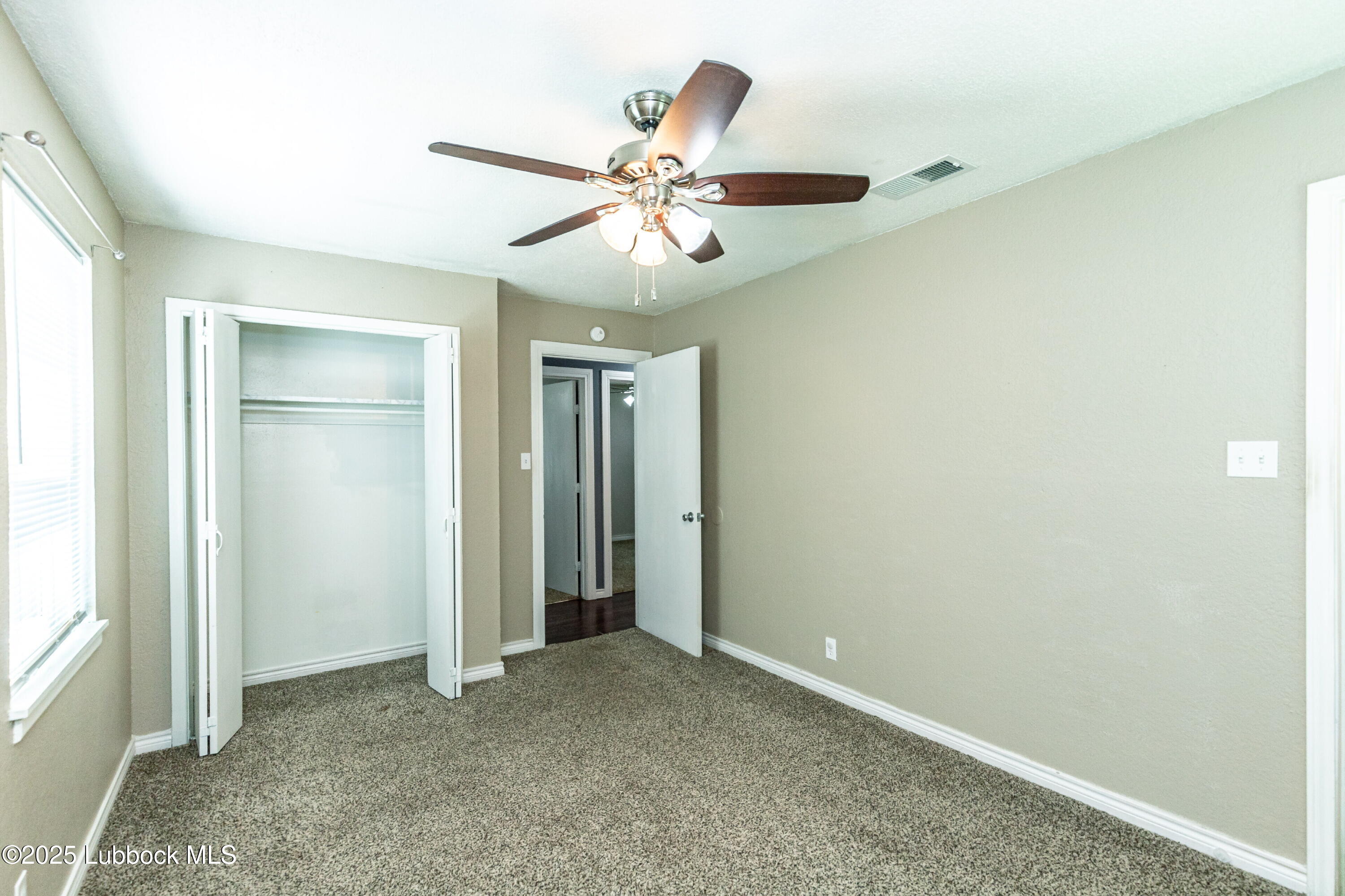 5310 45th Street Lubbock, TX 79414 - Photo 19 of 32 5310 45th-21
