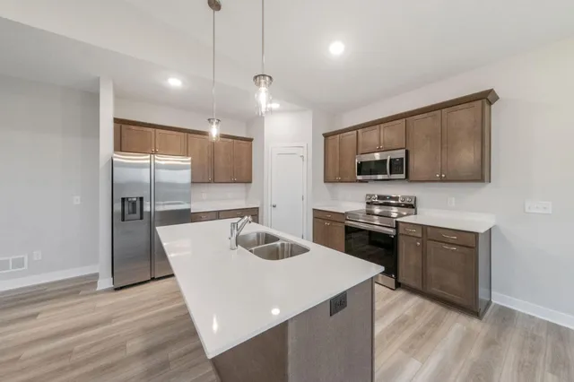 $449,900 | 1335 Orchid Way, New Richmond, WI 54017