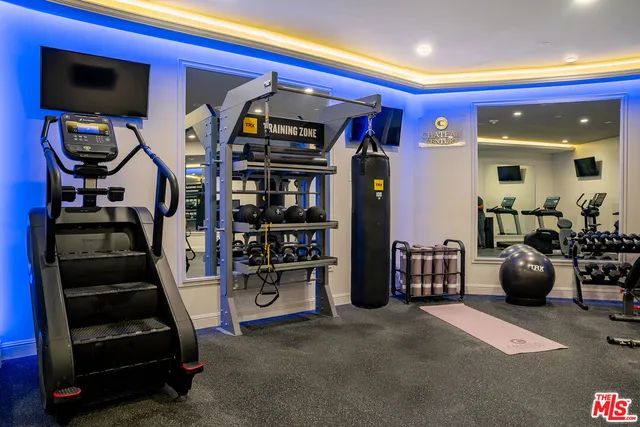 $12,975 | 1825 Pandora Avenue, Unit 101, Los Angeles, CA 90025