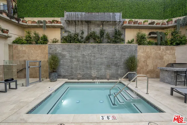 $12,975 | 1825 Pandora Avenue, Unit 101, Los Angeles, CA 90025