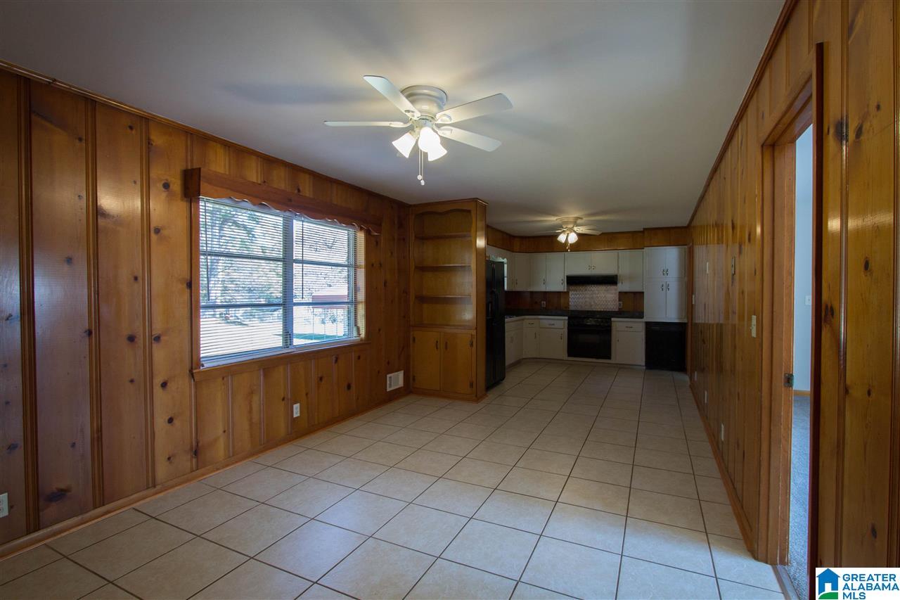 948 5th Avenue Southwest Alabaster, AL 35007 - Photo 8 of 50