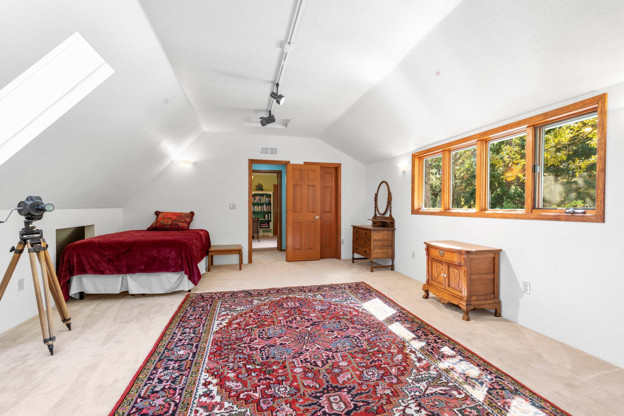 575 Morey Road Talent, OR 97540 - Photo 25 of 56 73-web-or-mls-IMGL5311