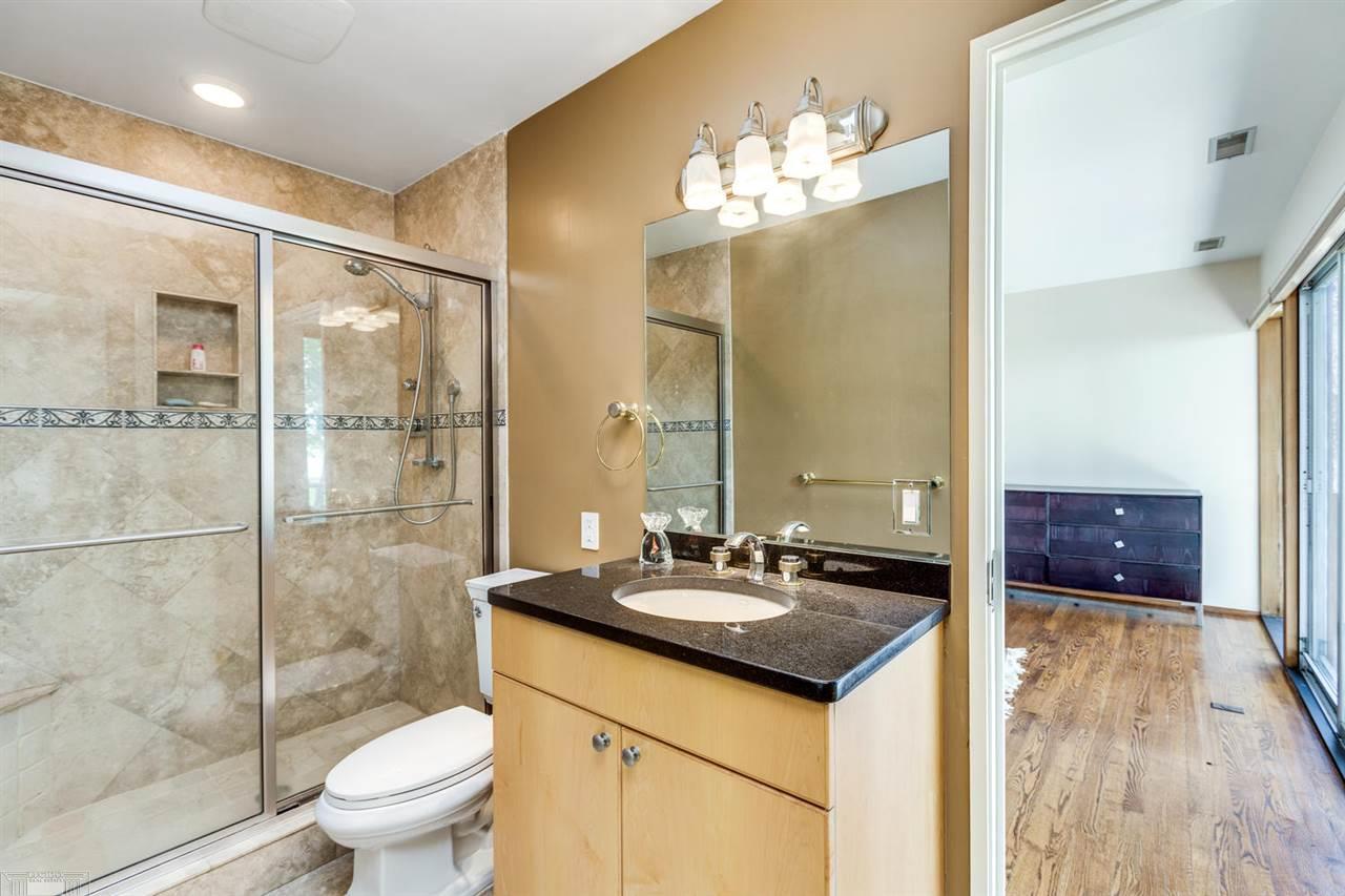 735 Lake Shore Road Grosse Pointe Shores, MI 48236 - Photo 32 of 98