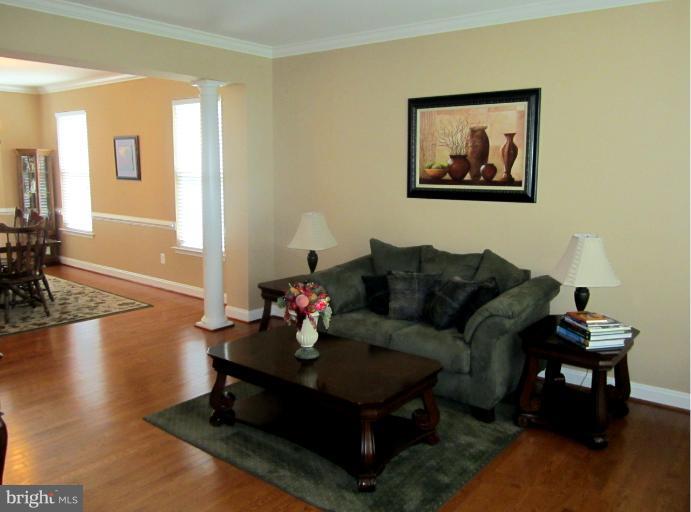 4925 Rees Lane Bowie, MD 20720 - Photo 16 of 28 Family Room