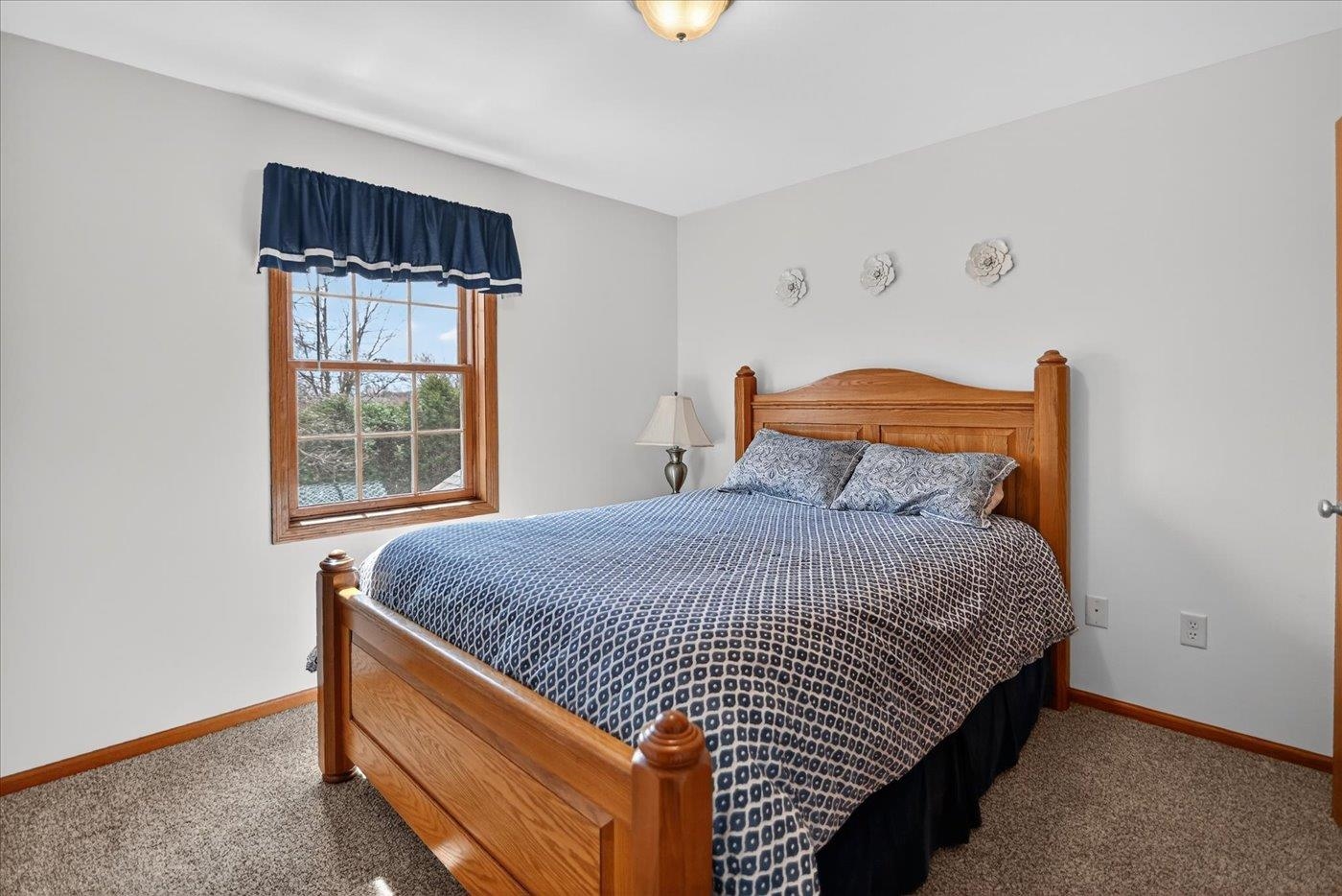 6825 Bluff Point Drive Madison, WI 53718 - Photo 22 of 35