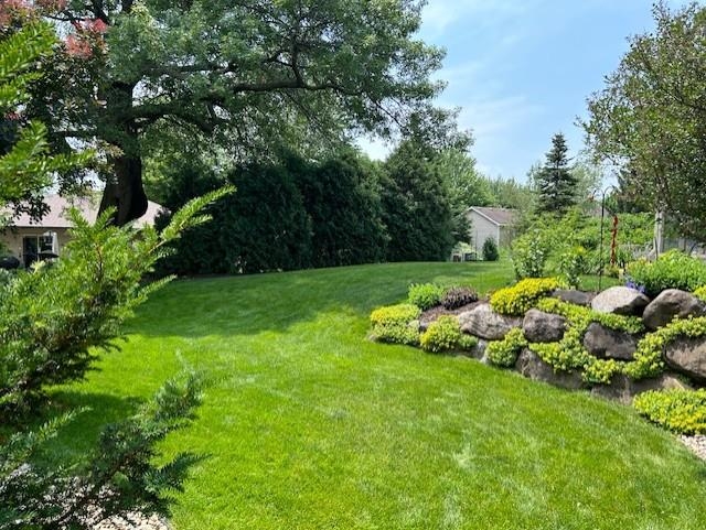 6825 Bluff Point Drive Madison, WI 53718 - Photo 33 of 35