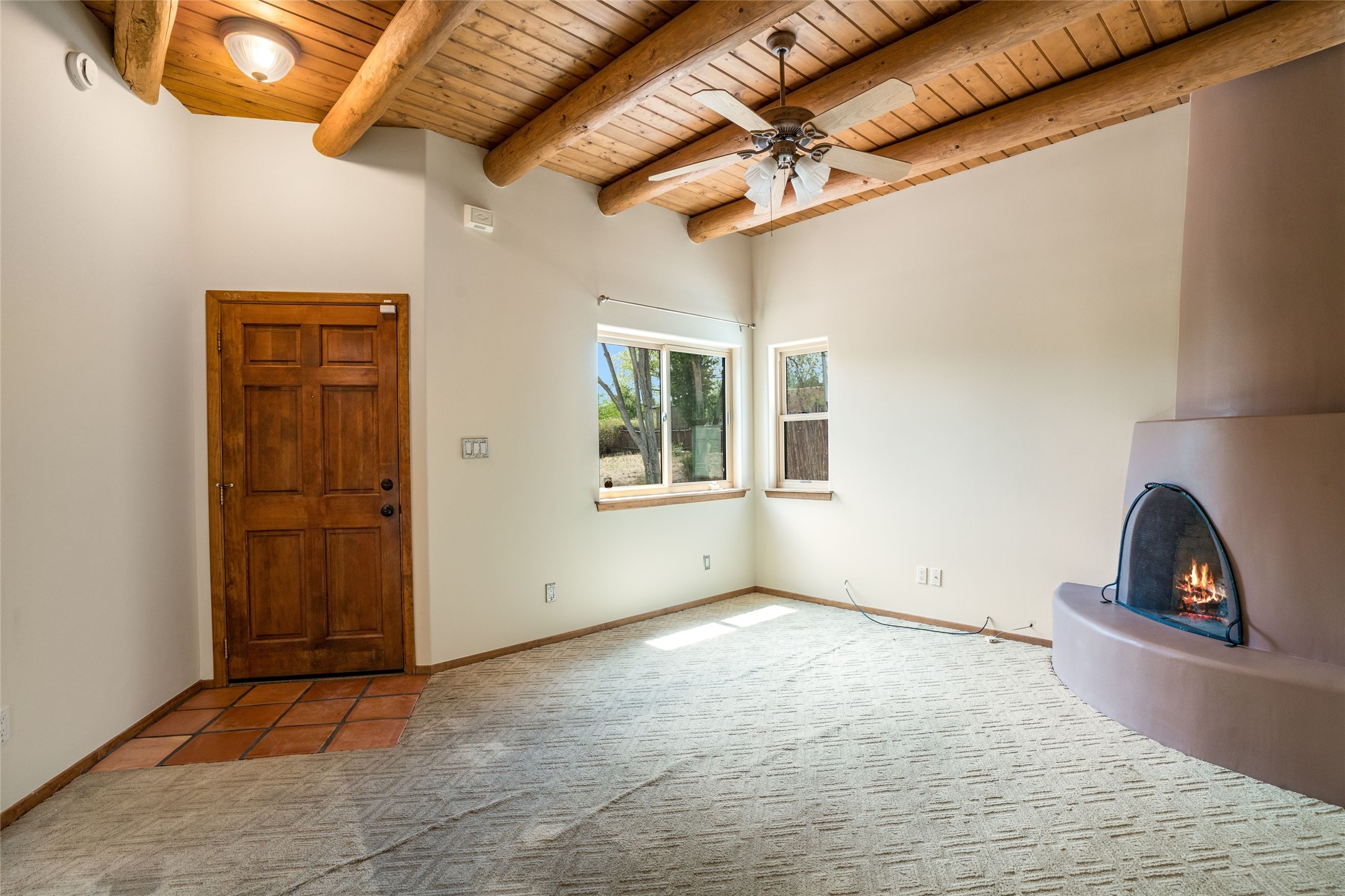 121 Del Rio Drive Santa Fe, NM 87501 - Photo 4 of 24