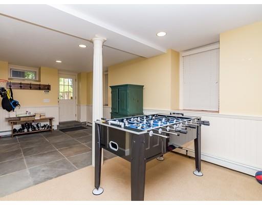 9 Glengarry Road Winchester, MA 01890 - Photo 26 of 36 Gallery Image 26