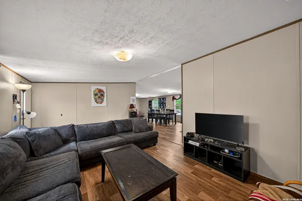 $160,000 | 106 County Road 2672, Devine, TX 78016