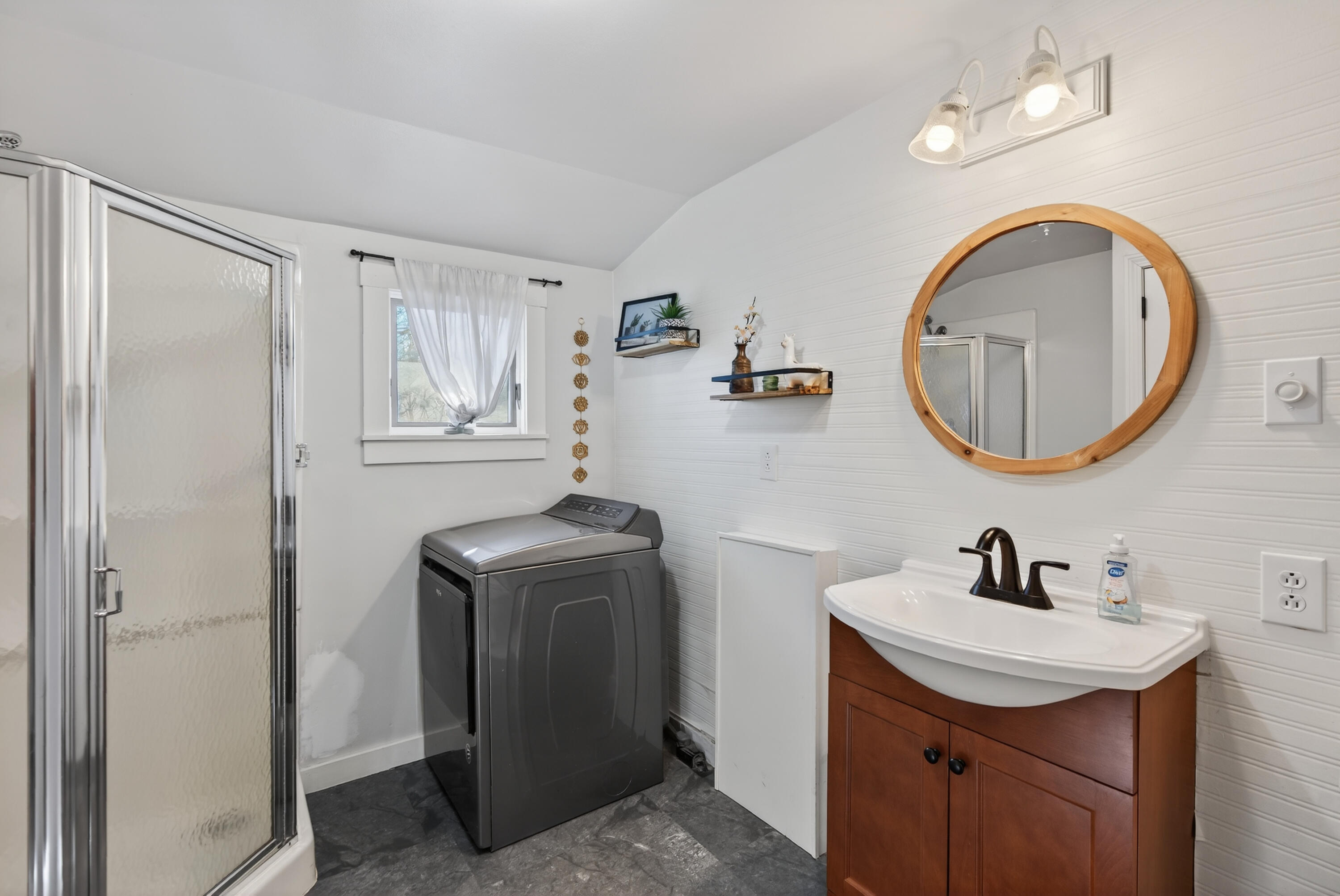 677 Middle Street Bath, ME 04530 - Photo 20 of 42 DSC03664
