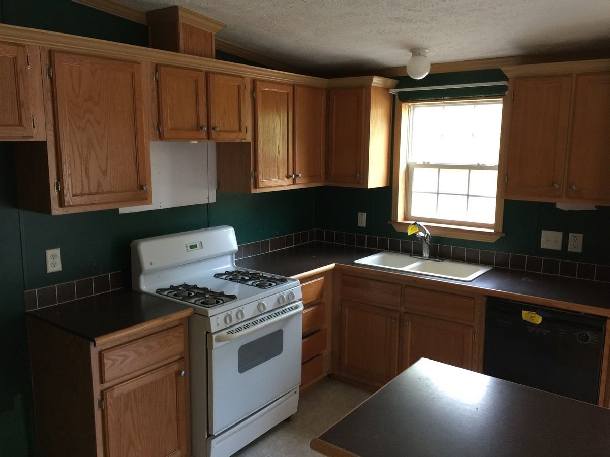594 Phelps Road Northeast Kalkaska, MI 49646 - Photo 10 of 23 1830621-9.JPG