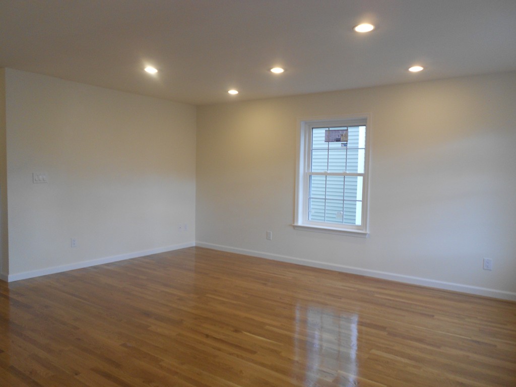 58 Eliot Road Revere, MA 02151 - Photo 3 of 25 Gallery Image 3