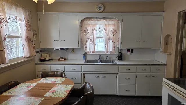 $139,000 | 803 East Race Street, Portland, IN 47371