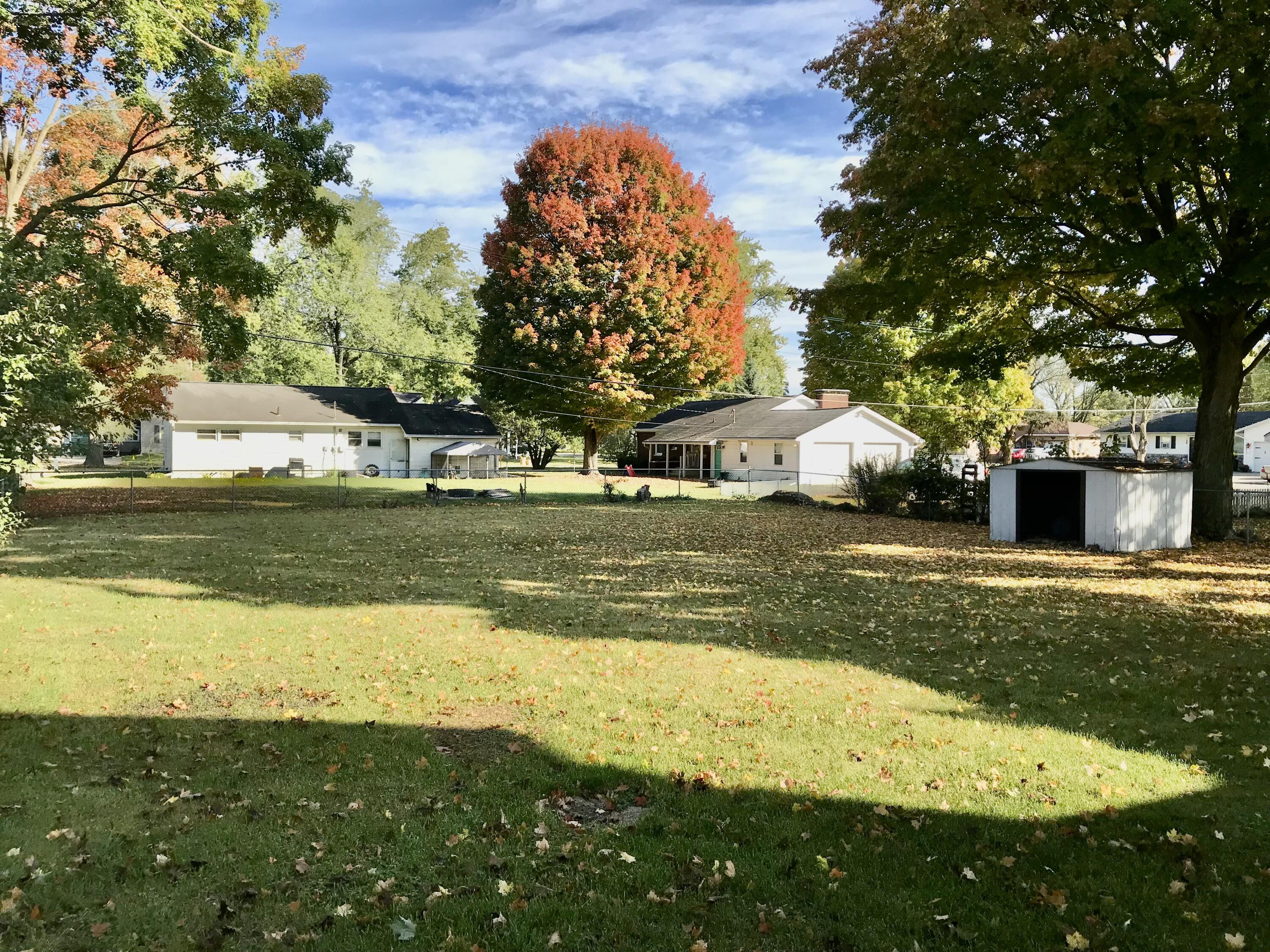 407 East Chicago Road White Pigeon, MI 49099 - Photo 2 of 35 F516AC00-4838-423F-A4AF-A12498484E38