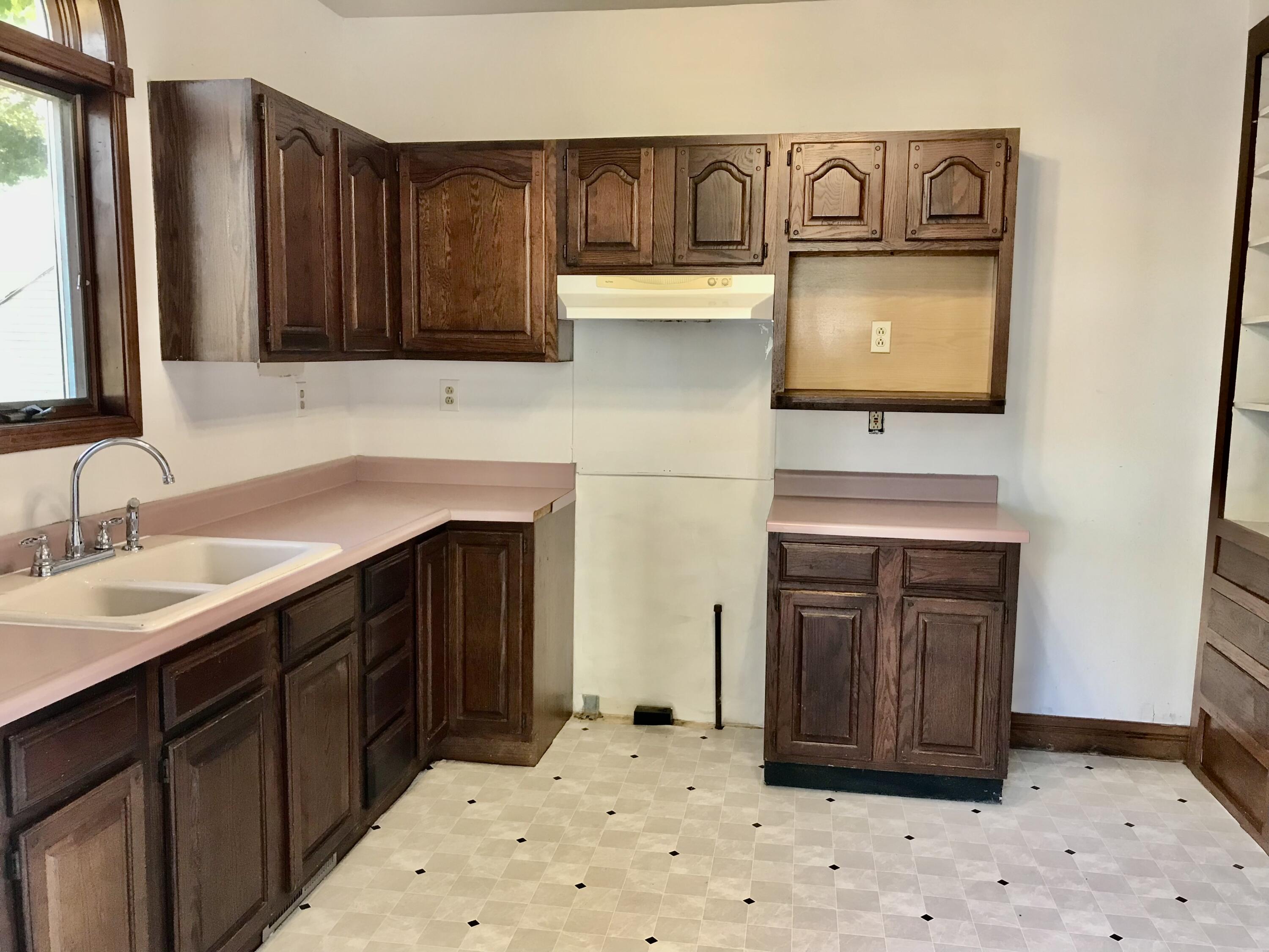 407 East Chicago Road White Pigeon, MI 49099 - Photo 4 of 35 E4179F32-AFE0-465D-AD66-7CA472CC1BB4